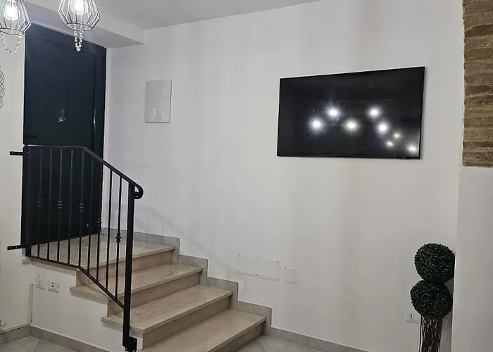 I Tre Mori 別荘 レカナーティ